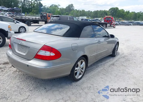 2007 Mercedes-Benz Clk 350 from USA, damaged, VIN WDBTK56FX7F220719